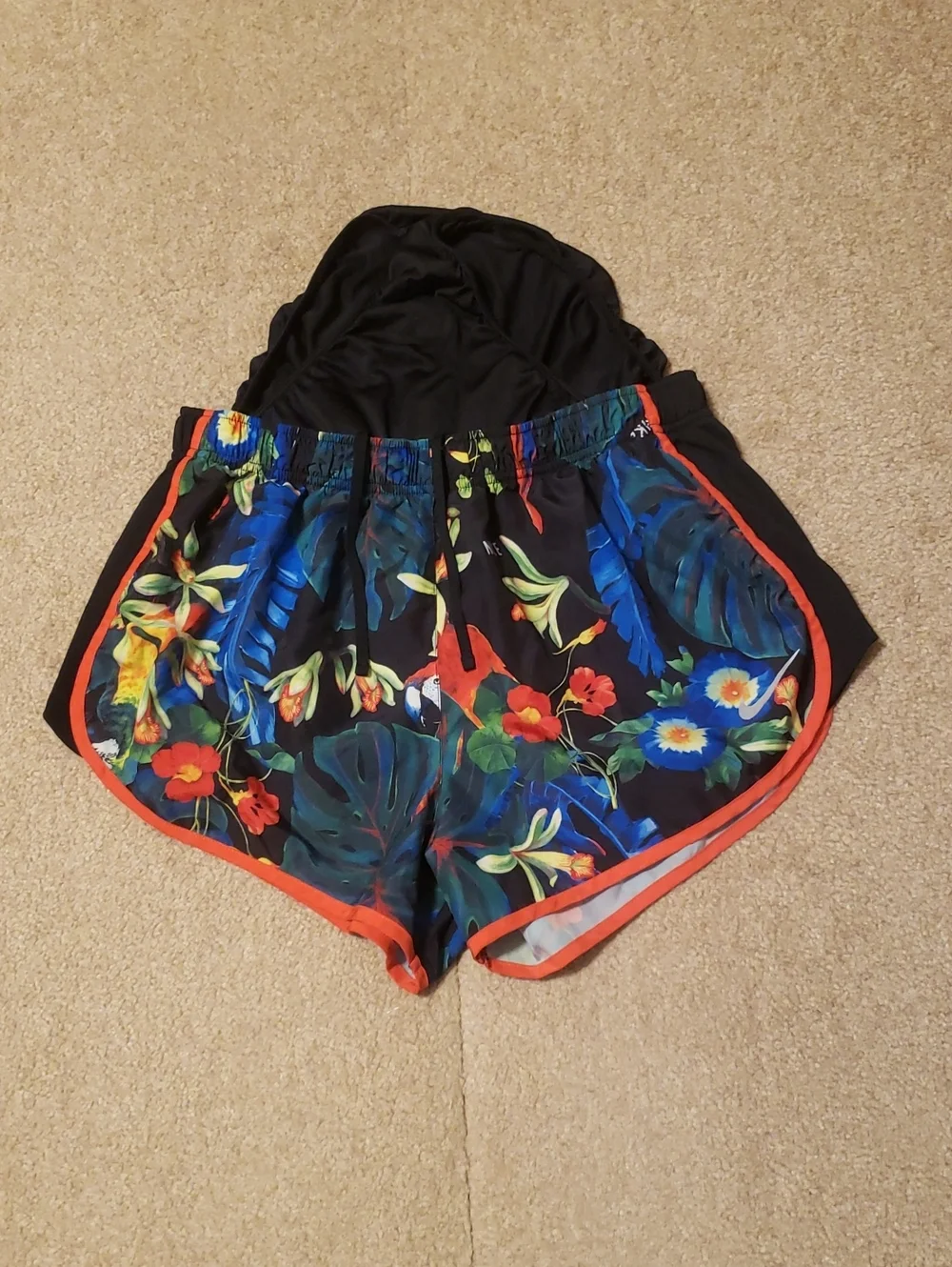 Nike Women's Dry Tempo Running Shorts
